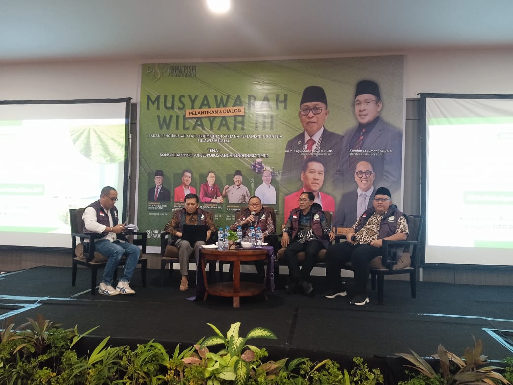 Jadi Narasumber pada Dialog Sarjana Pertanian Sulsel, Agus Ambo Djiwa Tekankan Peran Pengawasan Kebijakan dalam Mewujudkan Kesejahteraan Petani